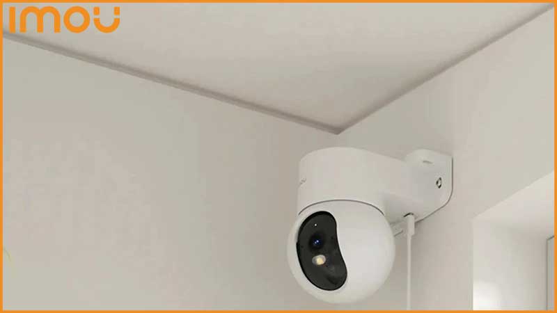 Góc quay ngang 355° dọc 80° hoạt động như thế nào trong không gian hẹp?